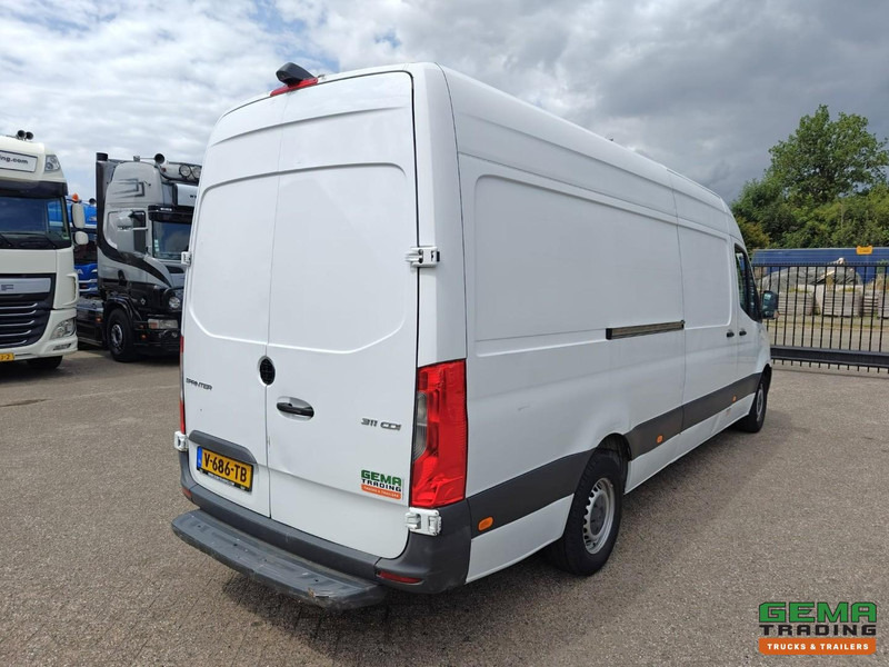 Mercedes-Benz Sprinter 311 CDI L3H2 - Euro6ZF - Automaat - Navigatie - Camera - 06/2026 APK - Мало комбе: слика 4 Mercedes-Benz Sprinter 311 CDI L3H2 - Euro6ZF - Automaat - Navigatie - Camera - 06/2026 APK - Мало комбе: слика 4