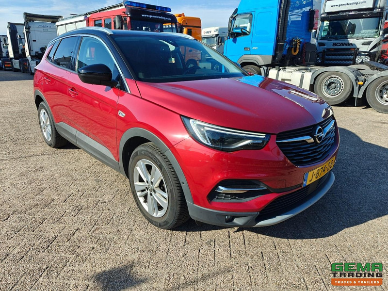 Opel Grandland X 1.5 CDTi - Euro6 BG - Automaat - 4-Seizoens Banden - NIEUWE MOTOR met 3 jaar garantie - 06/2026 APK - Автомобил: слика 2 Opel Grandland X 1.5 CDTi - Euro6 BG - Automaat - 4-Seizoens Banden - NIEUWE MOTOR met 3 jaar garantie - 06/2026 APK - Автомобил: слика 2
