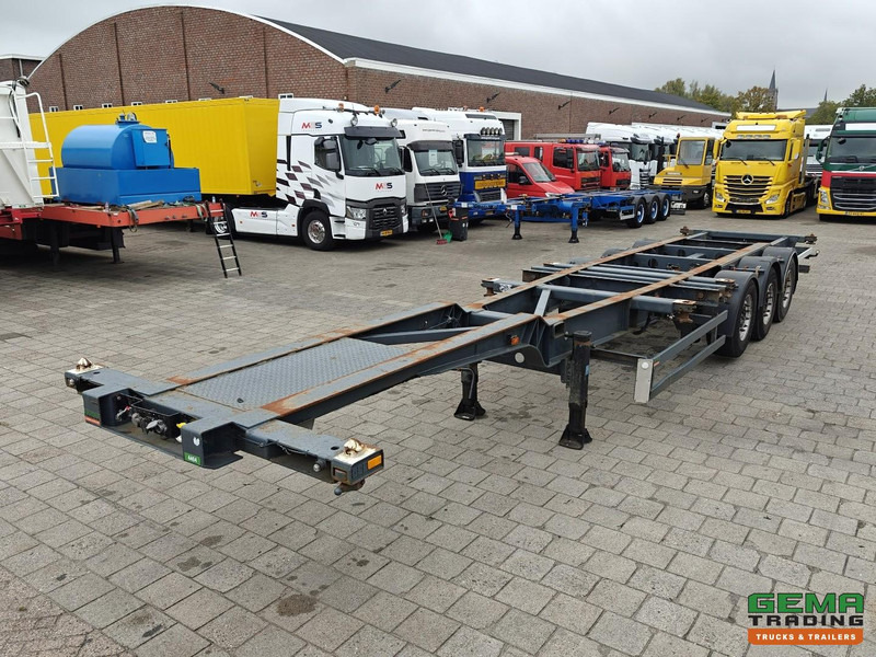 Schmitz Cargobull SCF 24 G 3-Assen MB - LiftAs - Schijfremmen - Vast Chassis - 2x20FT 1x30FT 40FT aansluiting - Транспортер на контејнер/ Полуприколка со променливо тело: слика 2 Schmitz Cargobull SCF 24 G 3-Assen MB - LiftAs - Schijfremmen - Vast Chassis - 2x20FT 1x30FT 40FT aansluiting - Транспортер на контејнер/ Полуприколка со променливо тело: слика 2