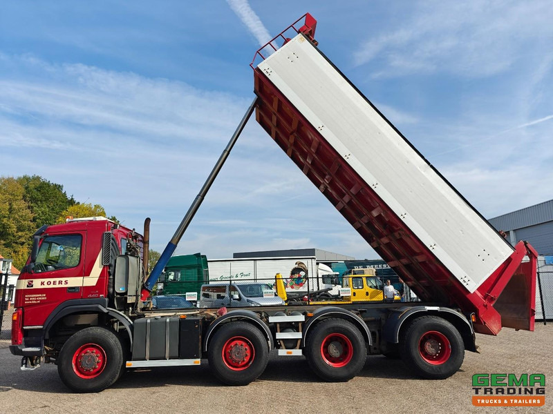 Кипер Terberg FM2000-T 8x8/6 Dagcab Euro5 - Kipper 20m³ - Milieu Kleppen - NaafReductie- LuchtGeveerd - 07/2026 APK: слика 10