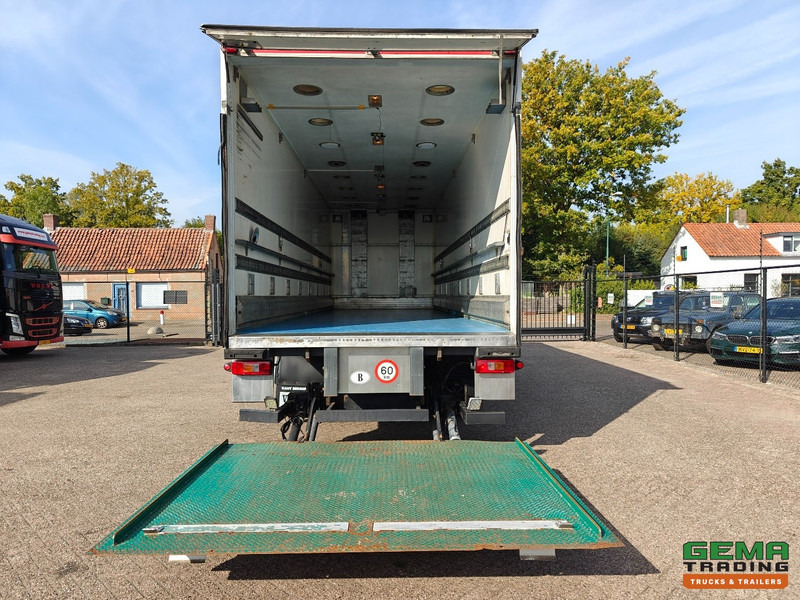 Volvo FM330 4x2 Dagcab Euro5 - KuikenBak 8.4m + Webasto Heater + Dhollandia 2000KG - Камион за добиток: слика 4 Volvo FM330 4x2 Dagcab Euro5 - KuikenBak 8.4m + Webasto Heater + Dhollandia 2000KG - Камион за добиток: слика 4