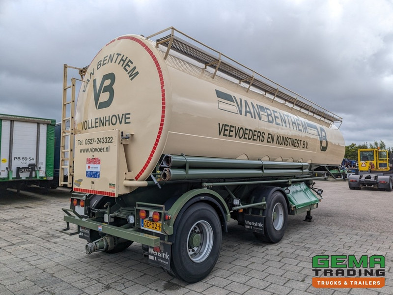 WELGRO 90WSL33-24 2-Assen SAF Silo MengVoeder / Futter 24m³ - Trommelremmen - StuurAs (O1961) - Полуприколка цистерна: слика 2 WELGRO 90WSL33-24 2-Assen SAF Silo MengVoeder / Futter 24m³ - Trommelremmen - StuurAs (O1961) - Полуприколка цистерна: слика 2
