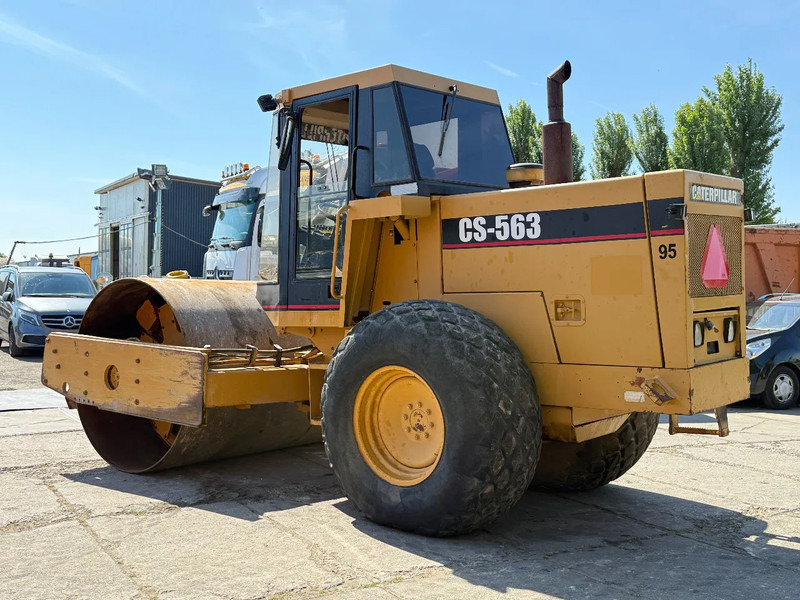 Caterpillar CS 563 Roller with vibration - Ваљак: слика 3 Caterpillar CS 563 Roller with vibration - Ваљак: слика 3