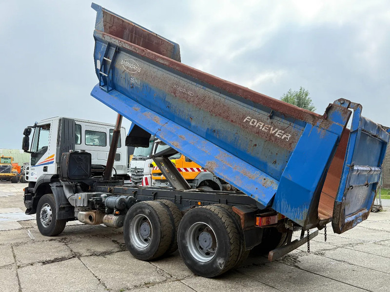 Iveco Trakker 360 6X4 Tipper Spring/Spring ZF Manual gear - Кипер: слика 3 Iveco Trakker 360 6X4 Tipper Spring/Spring ZF Manual gear - Кипер: слика 3