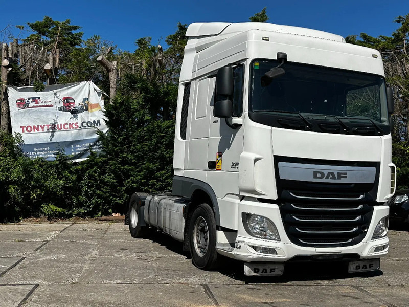 DAF XF 460 4X2 Tractor-unit Spring/Air ACC Retarder EURO6 - Камион влекач: слика 1 DAF XF 460 4X2 Tractor-unit Spring/Air ACC Retarder EURO6 - Камион влекач: слика 1