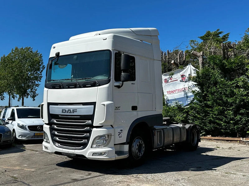 DAF XF 460 4X2 Tractor-unit Spring/Air Retarder ACC Euro6 - Камион влекач: слика 2 DAF XF 460 4X2 Tractor-unit Spring/Air Retarder ACC Euro6 - Камион влекач: слика 2