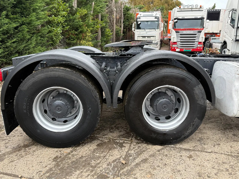 MAN TGX 33.480 6X4 Tractor-unit Spring/Spring Retarder Euro5 - Камион влекач: слика 5 MAN TGX 33.480 6X4 Tractor-unit Spring/Spring Retarder Euro5 - Камион влекач: слика 5