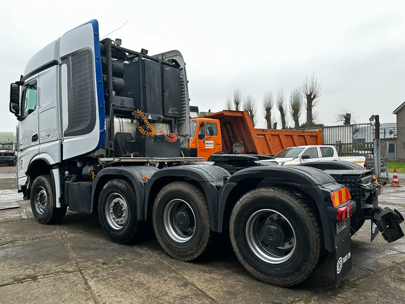 Mercedes-Benz AROCS 4163 8X4 Tractor-unit 180Ton Retarder *NEW ENGINE* - Камион влекач: слика 3 Mercedes-Benz AROCS 4163 8X4 Tractor-unit 180Ton Retarder *NEW ENGINE* - Камион влекач: слика 3