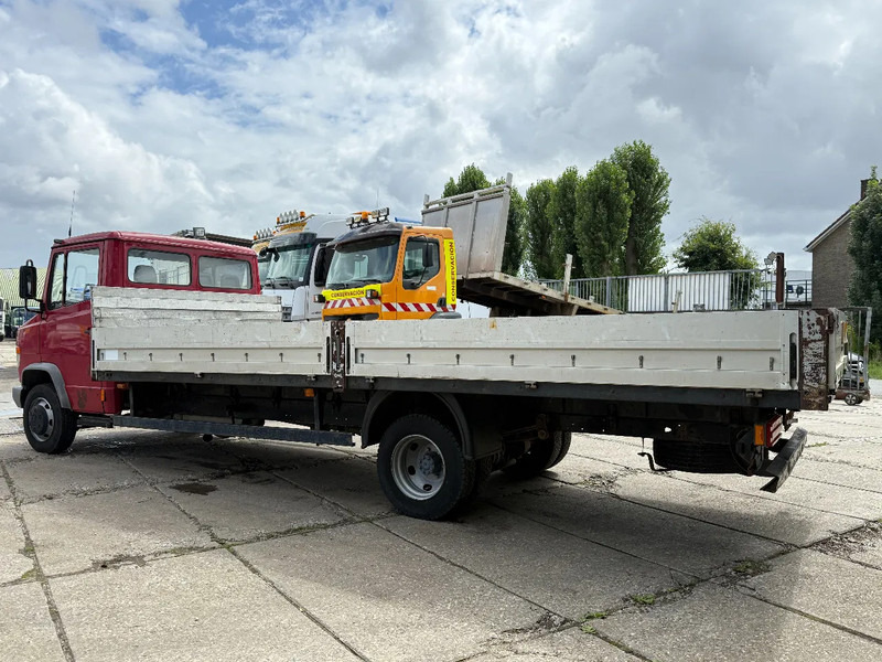 Mercedes-Benz 812 D 4X2 Pick-up Spring/Spring Belgium truck 7.5 Ton - Пикап: слика 3 Mercedes-Benz 812 D 4X2 Pick-up Spring/Spring Belgium truck 7.5 Ton - Пикап: слика 3