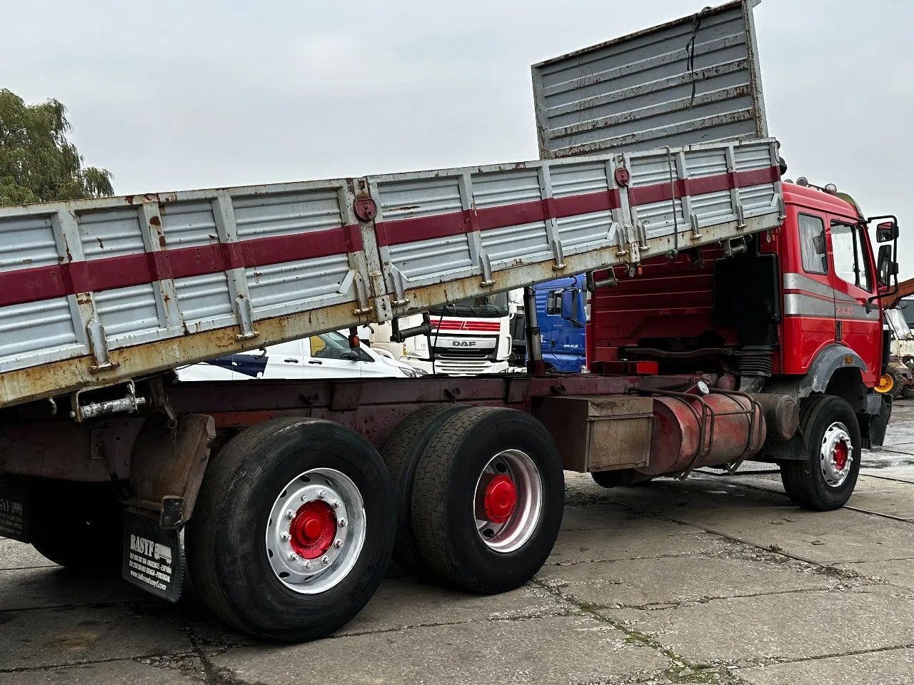 Mercedes-Benz SK 2435 V8 6X2 Tipper EPS Manual Gearbox Mercedes-Benz SK 2435 V8 6X2 Tipper EPS Manual Gearbox - Кипер: слика 4 Mercedes-Benz SK 2435 V8 6X2 Tipper EPS Manual Gearbox Mercedes-Benz SK 2435 V8 6X2 Tipper EPS Manual Gearbox - Кипер: слика 4