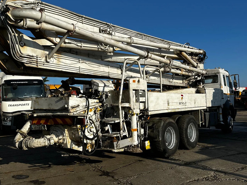 Mercedes-Benz SK 2631 6X4 LSB 36M BETONPOMP 370 BAR - Камион со бетонска пумпа: слика 4 Mercedes-Benz SK 2631 6X4 LSB 36M BETONPOMP 370 BAR - Камион со бетонска пумпа: слика 4