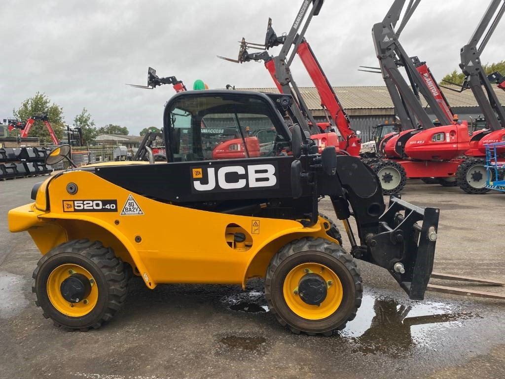 JCB 520-40 - Телескопски ракувач: слика 3 JCB 520-40 - Телескопски ракувач: слика 3