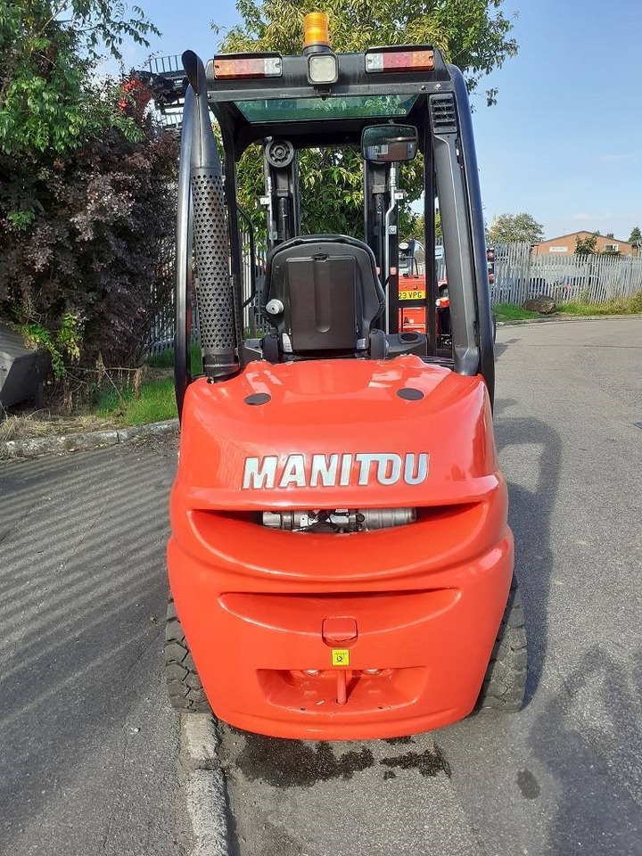 Manitou MI 25 D - Дизел вилушкар: слика 4 Manitou MI 25 D - Дизел вилушкар: слика 4