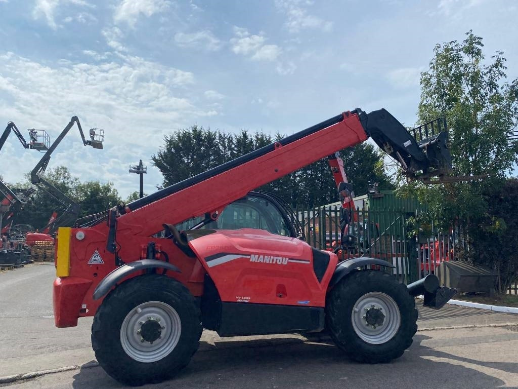 Manitou MT 1335 - Телескопски ракувач: слика 2 Manitou MT 1335 - Телескопски ракувач: слика 2