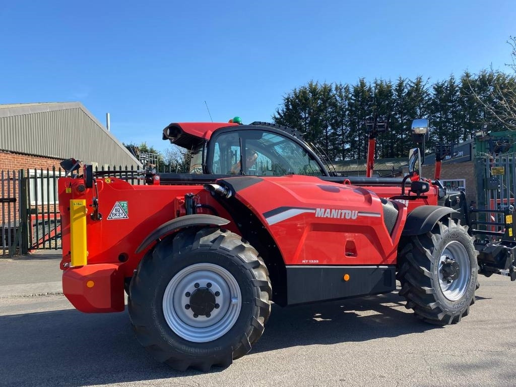 Manitou MT 1335 - Телескопски ракувач: слика 4 Manitou MT 1335 - Телескопски ракувач: слика 4