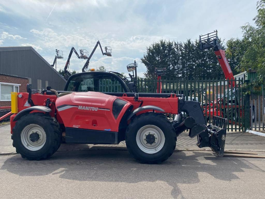 Manitou MT 1335 - Телескопски ракувач: слика 1 Manitou MT 1335 - Телескопски ракувач: слика 1