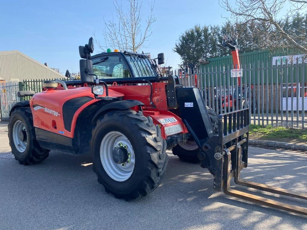 Manitou MT 933 Easy - Телескопски ракувач: слика 1 Manitou MT 933 Easy - Телескопски ракувач: слика 1