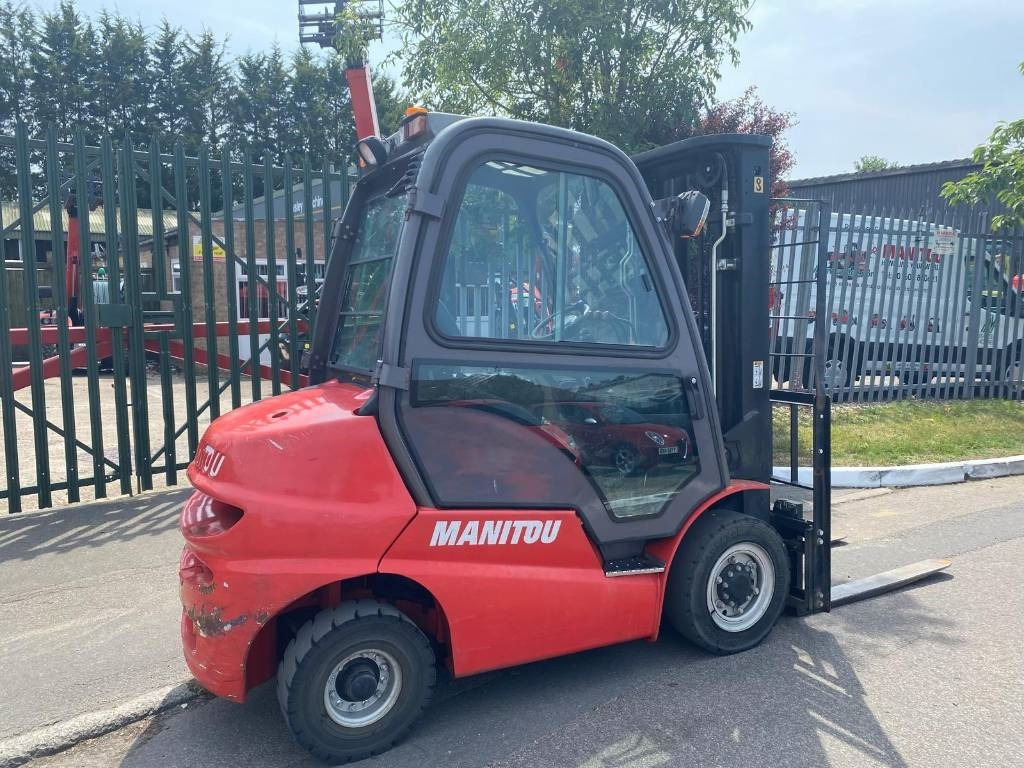 Manitou Mi25D - Дизел вилушкар: слика 1 Manitou Mi25D - Дизел вилушкар: слика 1
