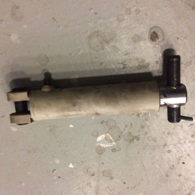 2X Lift cylinder for Linde N20V, Series 132, 1111 - Хидрауличен цилиндар за Опрема за ракување со материјали: слика 3 2X Lift cylinder for Linde N20V, Series 132, 1111 - Хидрауличен цилиндар за Опрема за ракување со материјали: слика 3