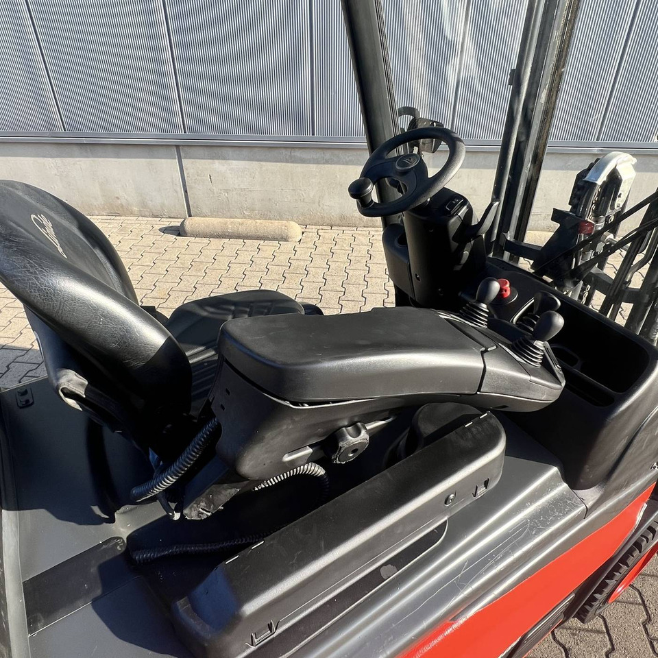 Linde E16P (386-02) EVO - Електричен вилушкар: слика 4 Linde E16P (386-02) EVO - Електричен вилушкар: слика 4