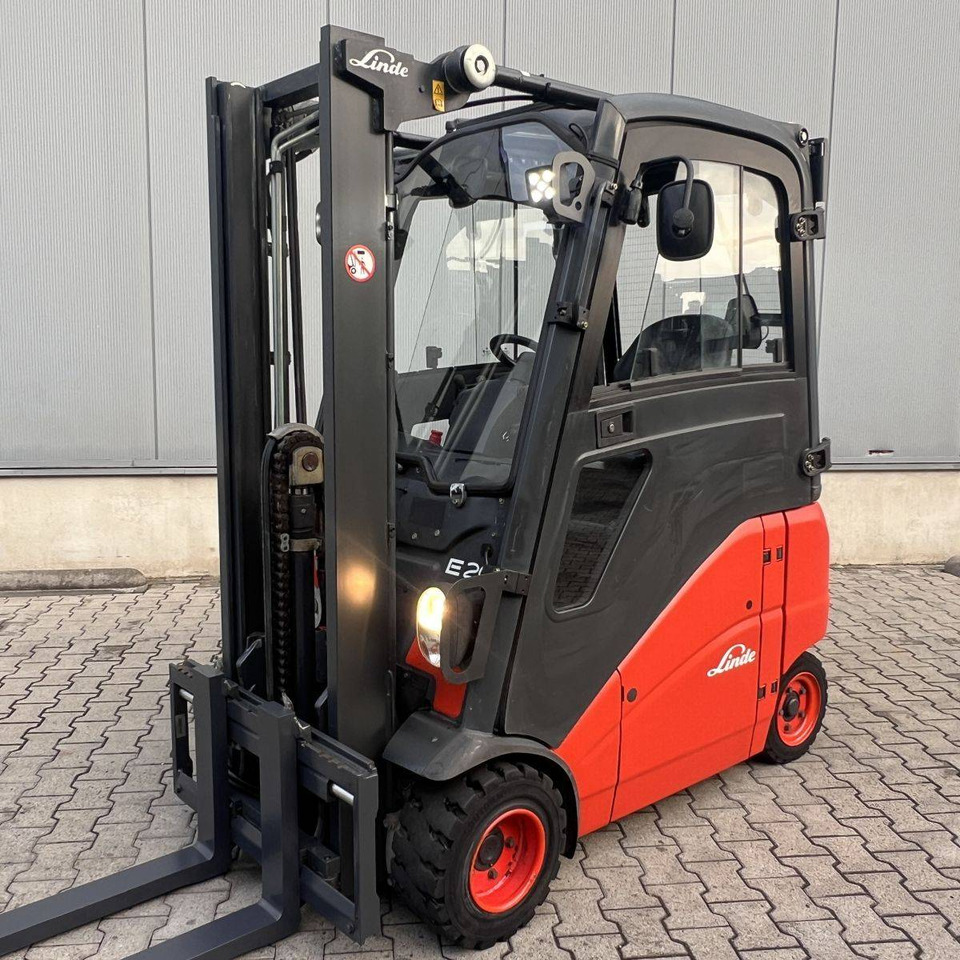 Linde E20PH (386) - Електричен вилушкар: слика 1 Linde E20PH (386) - Електричен вилушкар: слика 1