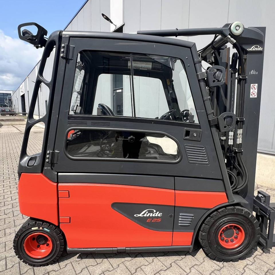 Linde E25L (387) - Електричен вилушкар: слика 4 Linde E25L (387) - Електричен вилушкар: слика 4