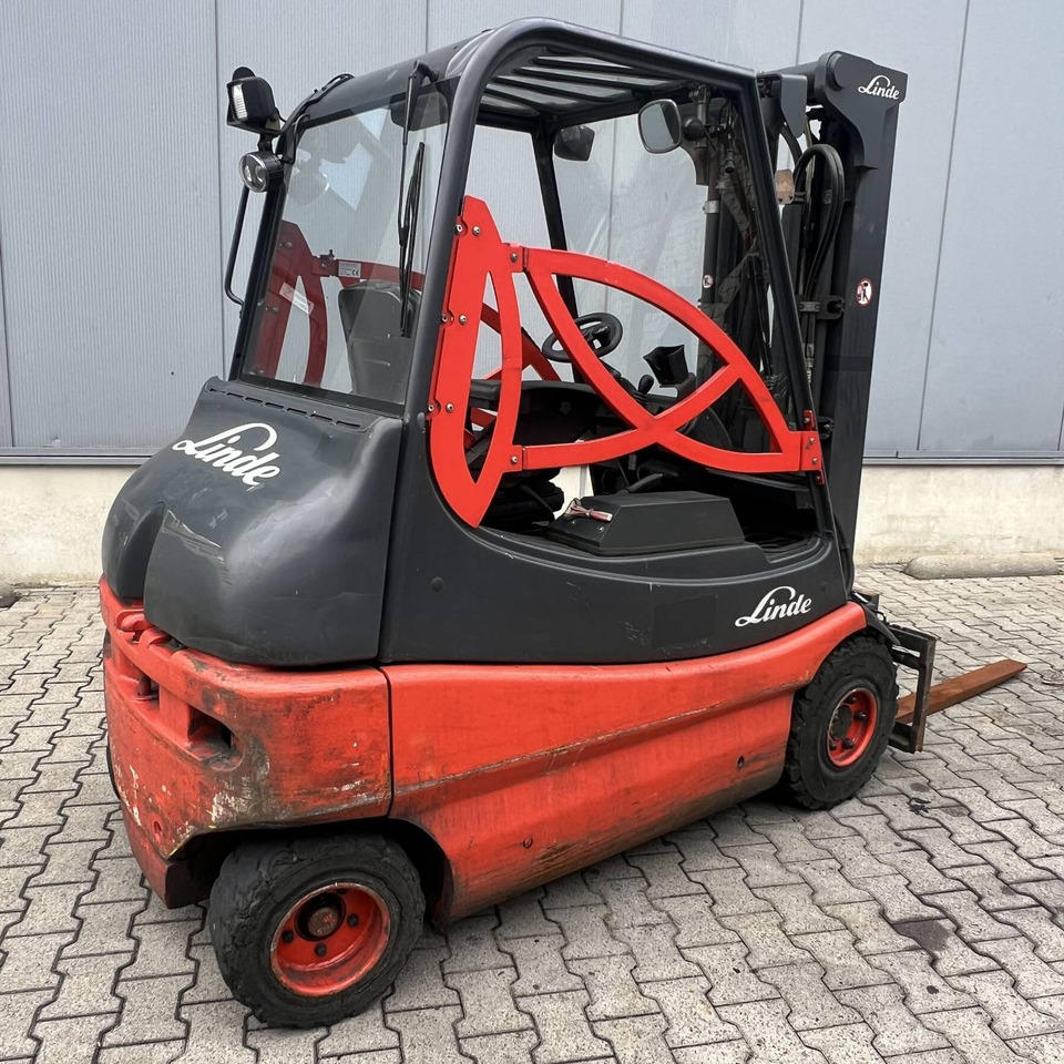 Linde E25S (336-03) - Електричен вилушкар: слика 2 Linde E25S (336-03) - Електричен вилушкар: слика 2