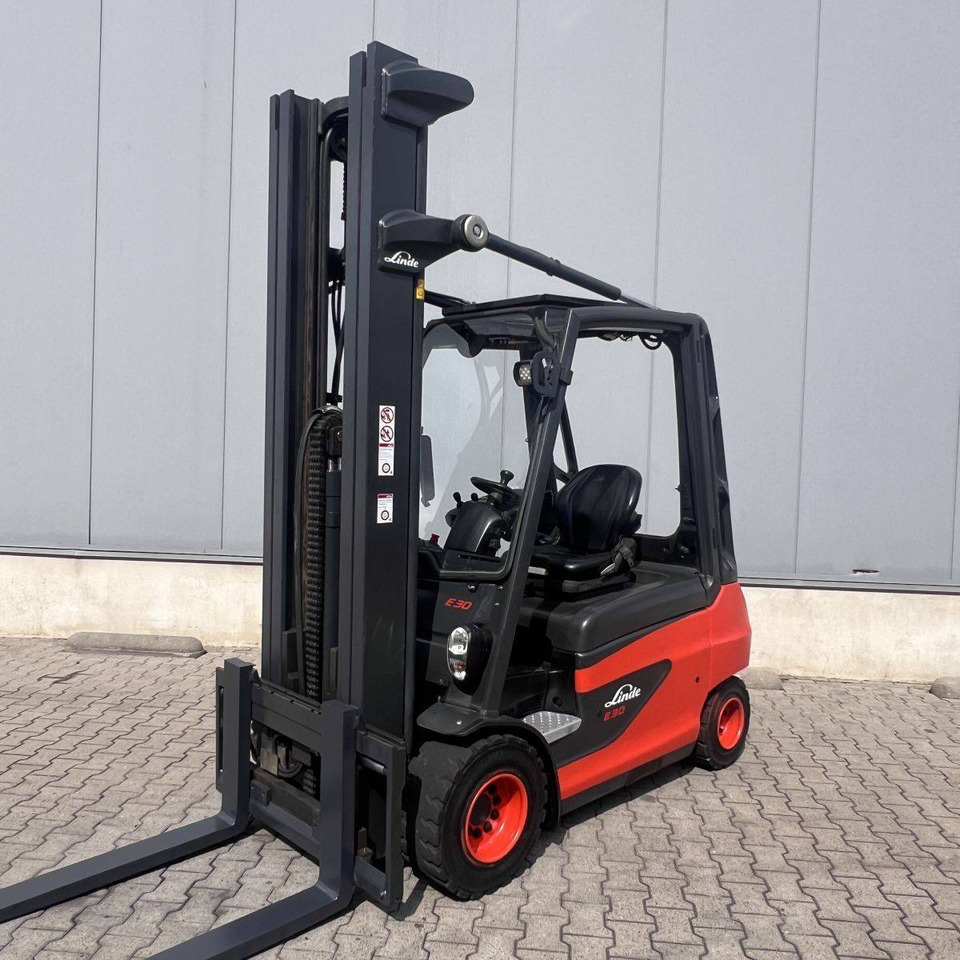 Linde E30 (387) - Електричен вилушкар: слика 1 Linde E30 (387) - Електричен вилушкар: слика 1