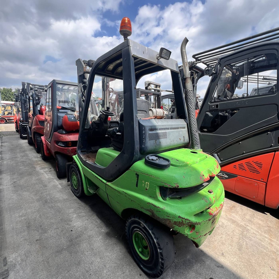 Linde H25D (351-03) - Дизел вилушкар: слика 2 Linde H25D (351-03) - Дизел вилушкар: слика 2