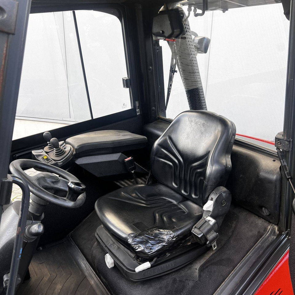 Linde H25D (392) - Дизел вилушкар: слика 4 Linde H25D (392) - Дизел вилушкар: слика 4