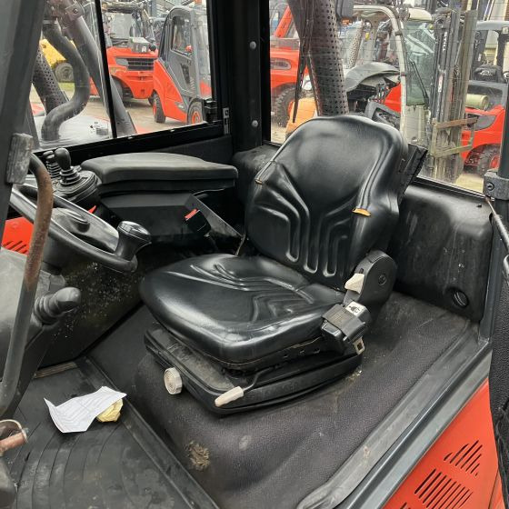 Linde H35D (393) - Дизел вилушкар: слика 2 Linde H35D (393) - Дизел вилушкар: слика 2