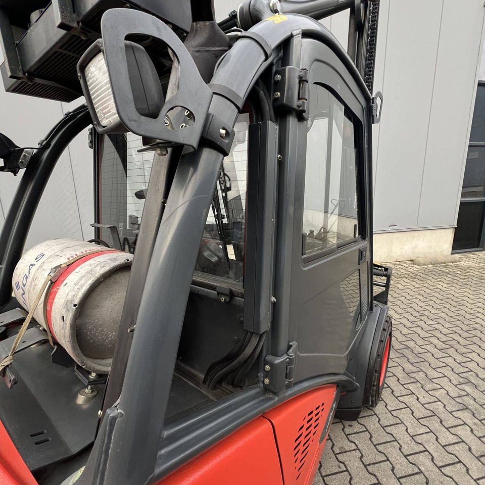 Linde H35T-02 (393) EVO - Плински вилушкар: слика 4 Linde H35T-02 (393) EVO - Плински вилушкар: слика 4