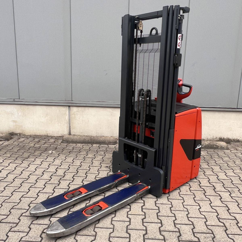 Linde L14 (1173) - Сложувач: слика 2 Linde L14 (1173) - Сложувач: слика 2