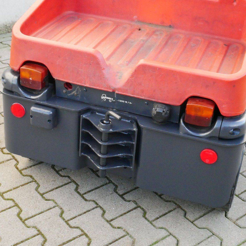 Linde P60Z (126) - Тракторче за влечење: слика 4 Linde P60Z (126) - Тракторче за влечење: слика 4