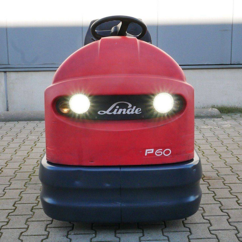 Linde P60Z (126) - Тракторче за влечење: слика 3 Linde P60Z (126) - Тракторче за влечење: слика 3