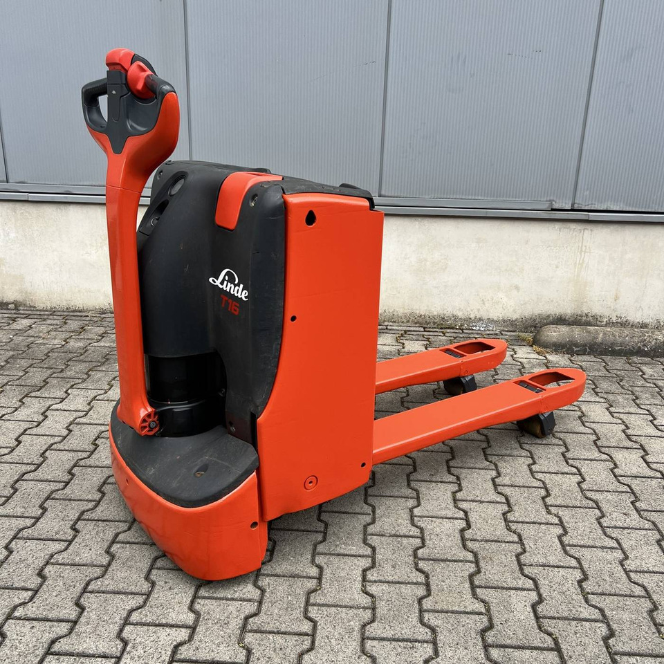 Linde T16 (1152) - Вилушкар за палети: слика 1 Linde T16 (1152) - Вилушкар за палети: слика 1