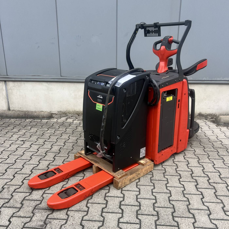 Linde T20AP (1153) Li-On - Вилушкар за палети: слика 4 Linde T20AP (1153) Li-On - Вилушкар за палети: слика 4