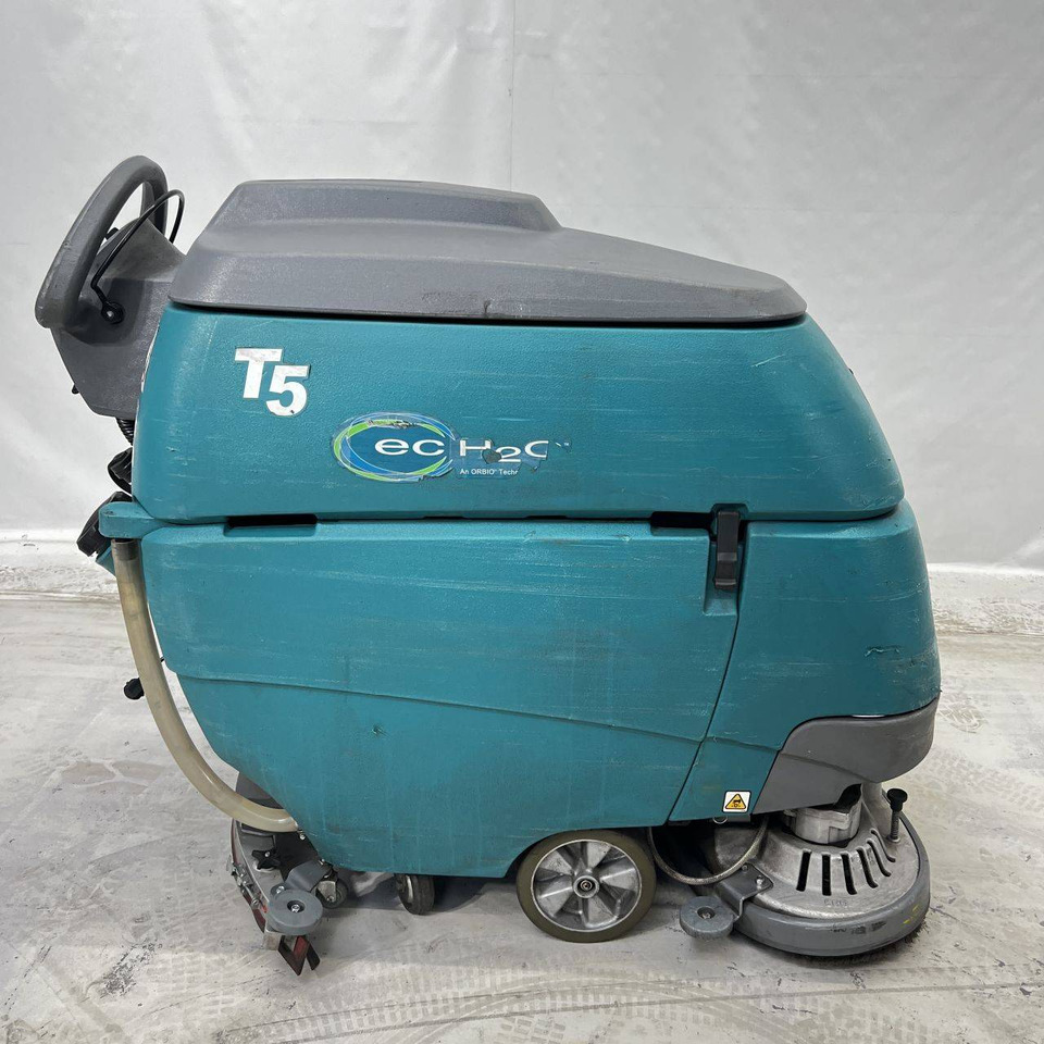 Tennant T5 - Машина за чистење подови: слика 4 Tennant T5 - Машина за чистење подови: слика 4
