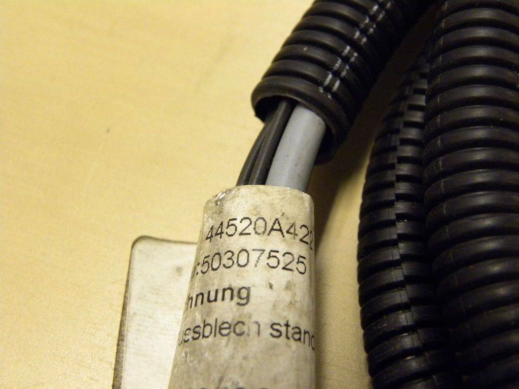 Wiring harness for the plate floor for Jungheinrich - Појас за кабел/ Жица за Опрема за ракување со материјали: слика 3 Wiring harness for the plate floor for Jungheinrich - Појас за кабел/ Жица за Опрема за ракување со материјали: слика 3