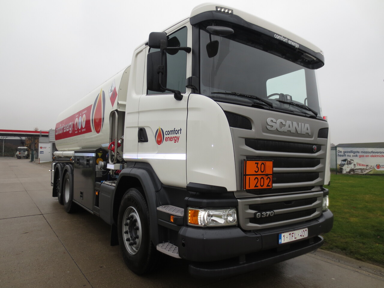Камион цистерна Scania G370: слика 11
