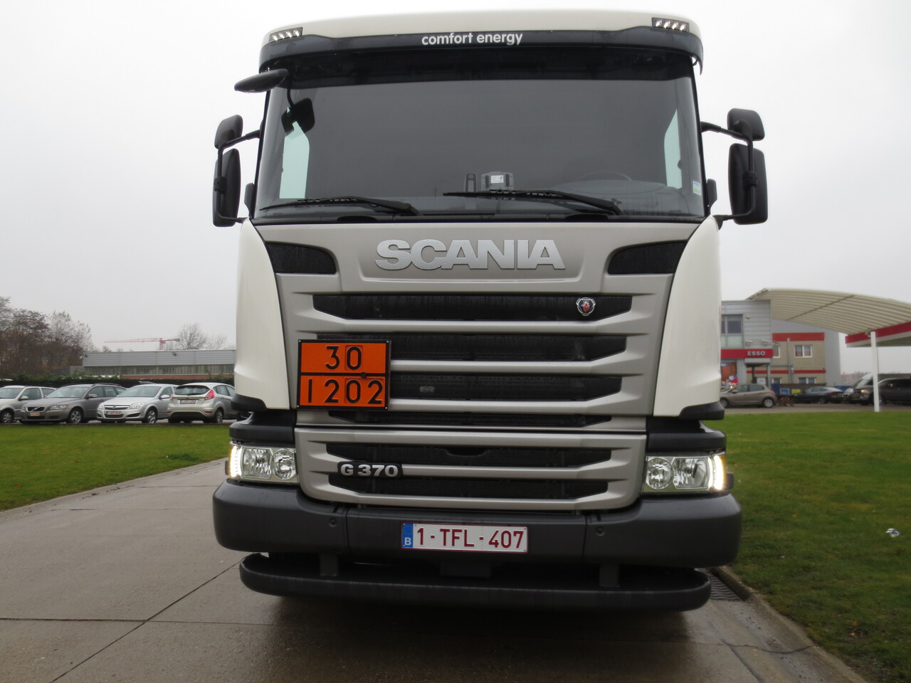 Камион цистерна Scania G370: слика 10