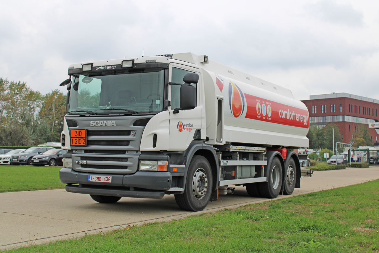 Scania P360 - Камион цистерна: слика 1 Scania P360 - Камион цистерна: слика 1