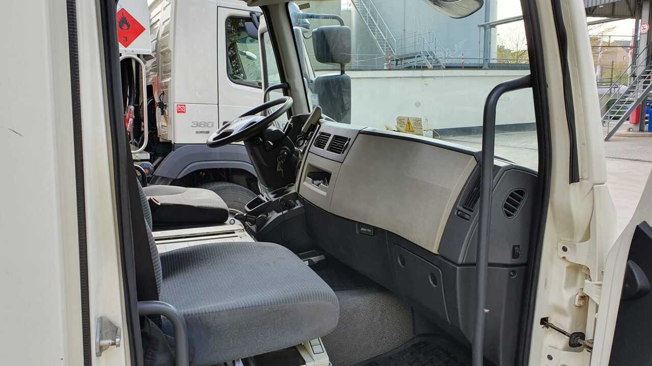 VOLVO FL - Камион цистерна: слика 3 VOLVO FL - Камион цистерна: слика 3