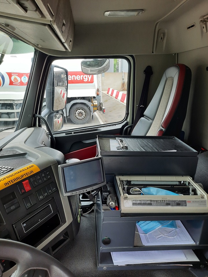 VOLVO FM - Камион цистерна: слика 3 VOLVO FM - Камион цистерна: слика 3