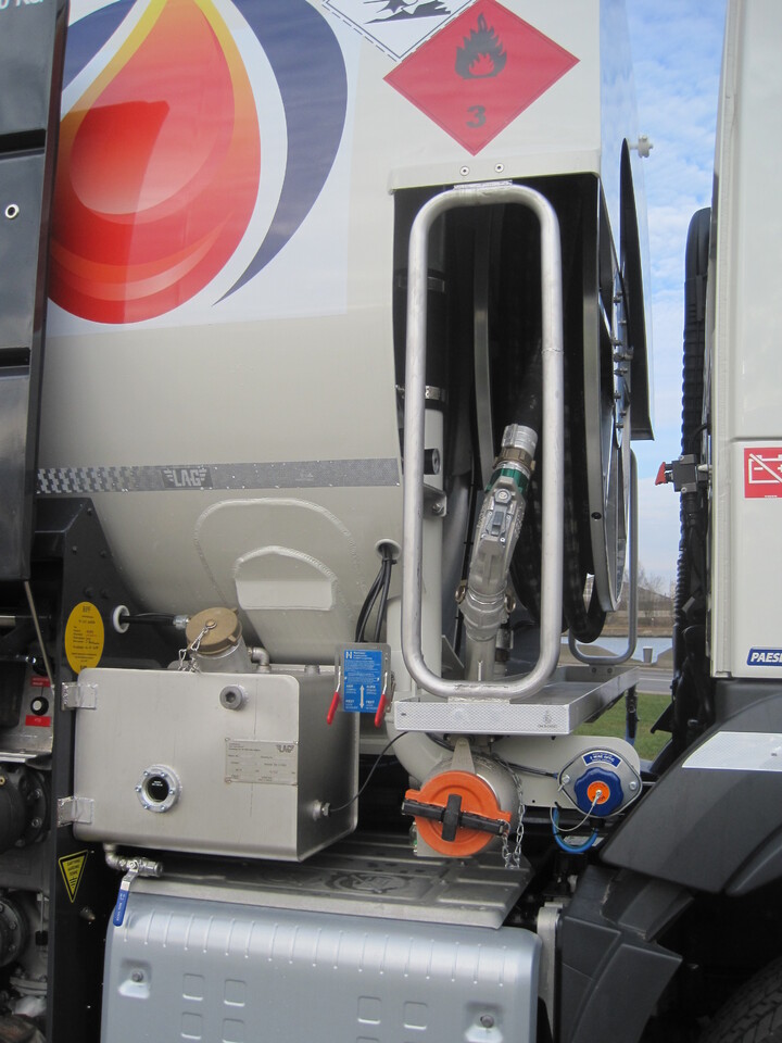 VOLVO FM - Камион цистерна: слика 2 VOLVO FM - Камион цистерна: слика 2