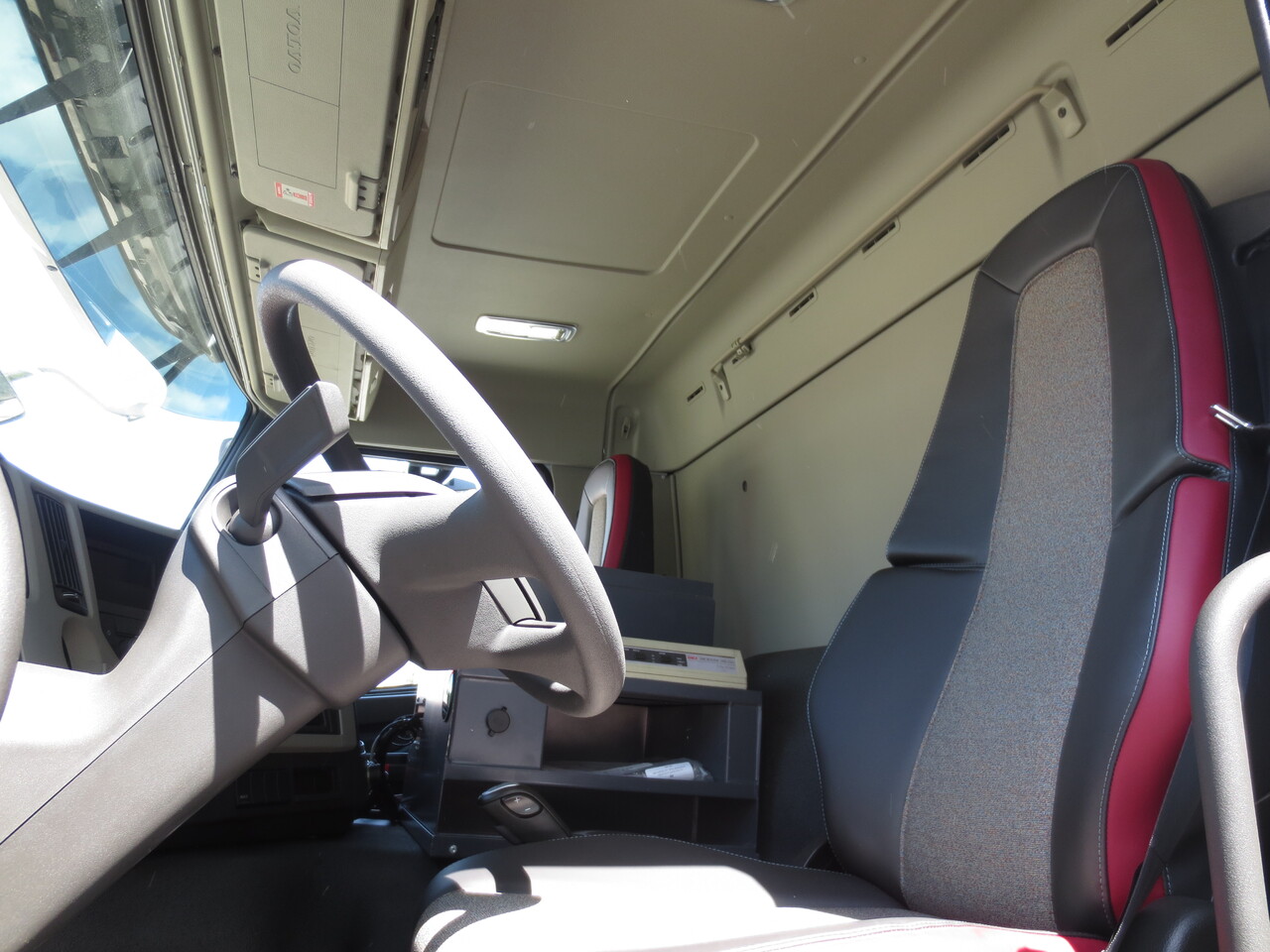 Volvo FM - Камион цистерна: слика 4 Volvo FM - Камион цистерна: слика 4