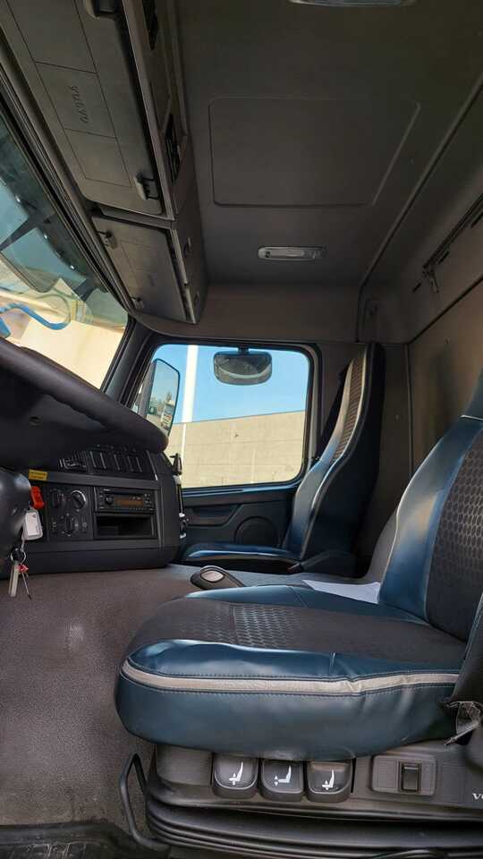 Volvo FMFH - Камион цистерна: слика 3 Volvo FMFH - Камион цистерна: слика 3