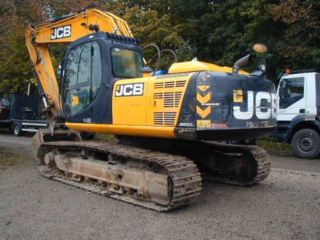 JCB JS220LCT4 JCB JS220LCT4 - Багер гасеничар: слика 2 JCB JS220LCT4 JCB JS220LCT4 - Багер гасеничар: слика 2