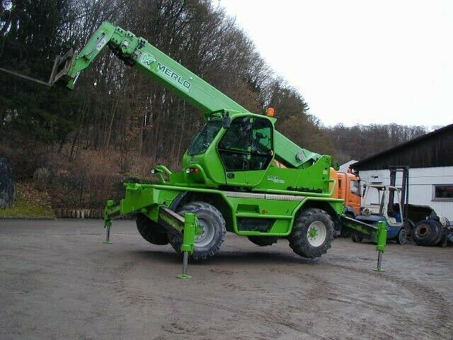 Merlo 45-21 Roto - Телескопски ракувач: слика 3 Merlo 45-21 Roto - Телескопски ракувач: слика 3