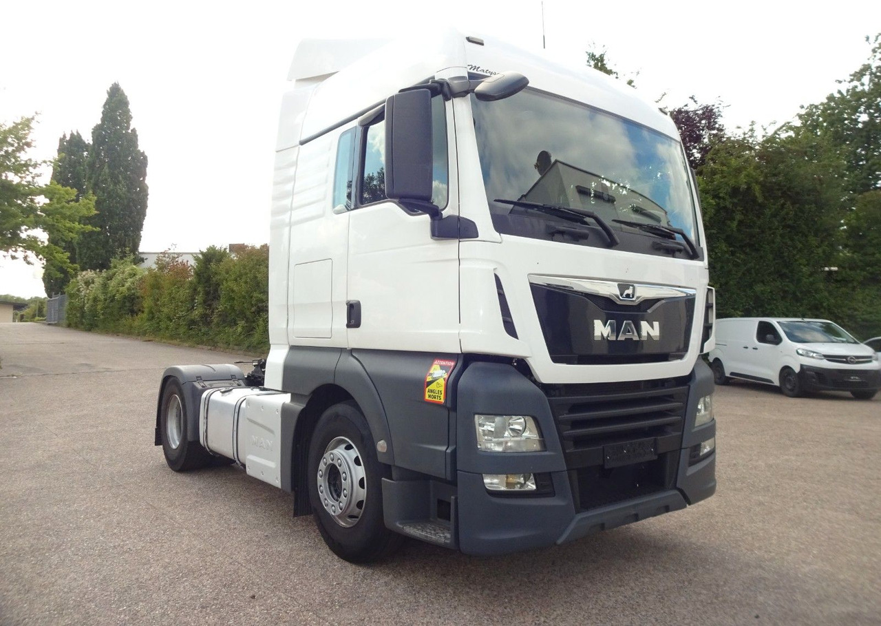 MAN 3 x TGX 18.470, XLX, Intarder, ACC, 2 Tank - Камион влекач: слика 2 MAN 3 x TGX 18.470, XLX, Intarder, ACC, 2 Tank - Камион влекач: слика 2